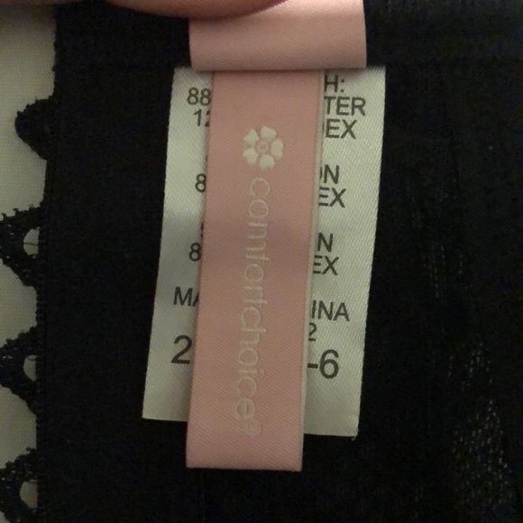 Black plus size bra - Picture 6 of 8